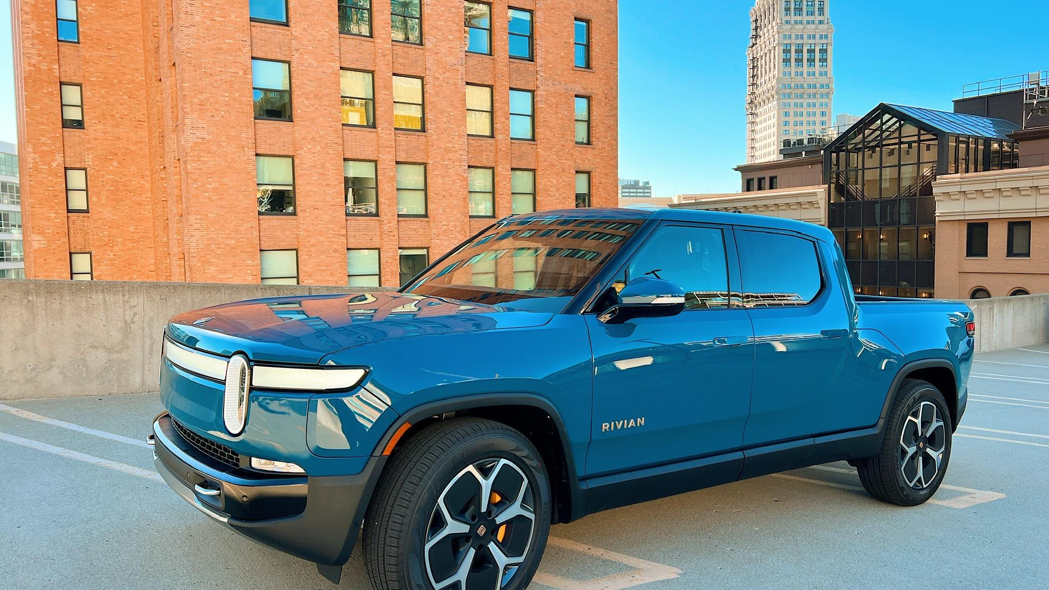 Rivian R1T 2022 in Detroit, MI