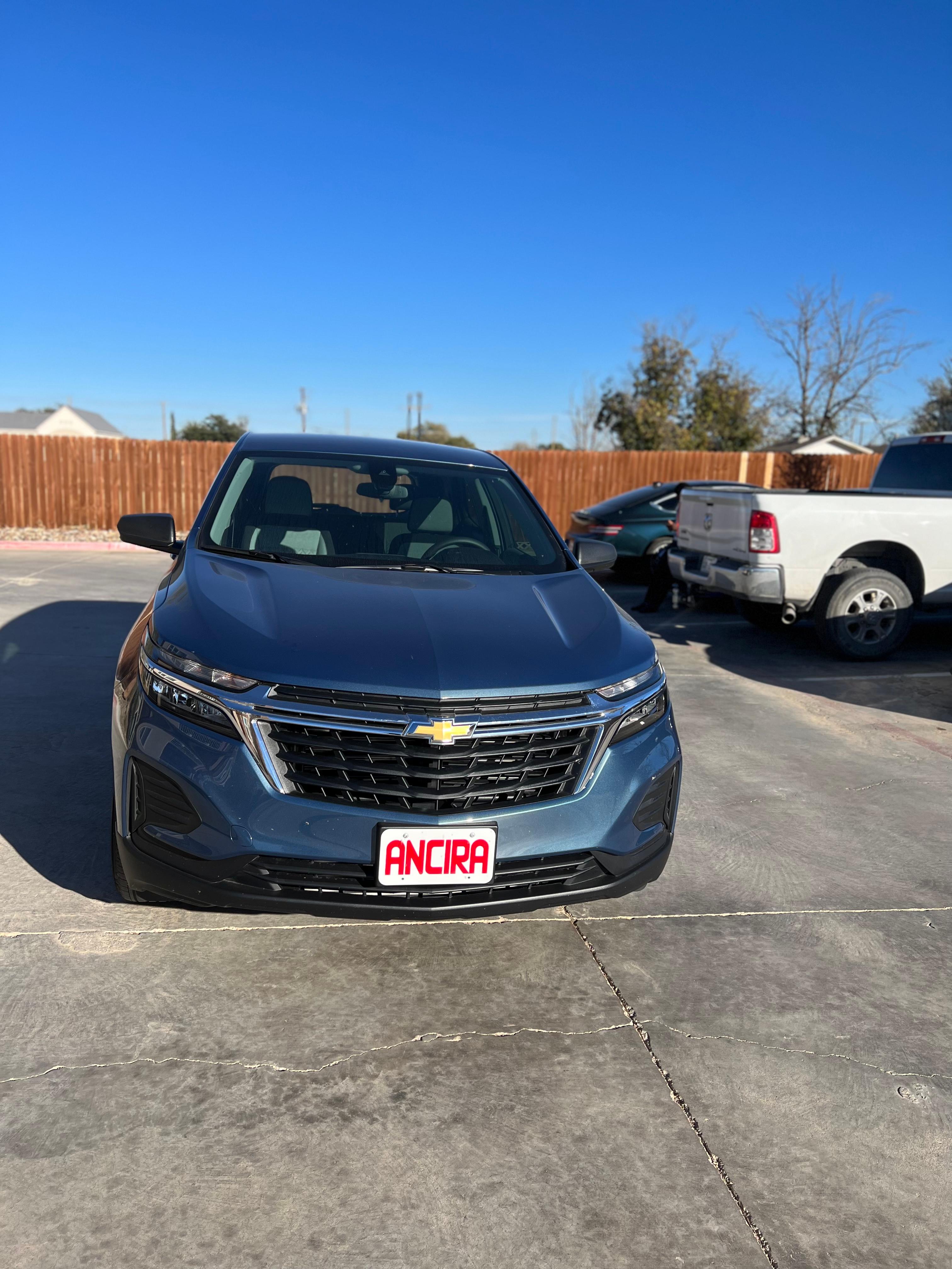 Chevrolet Equinox 2024 in Midland, TX