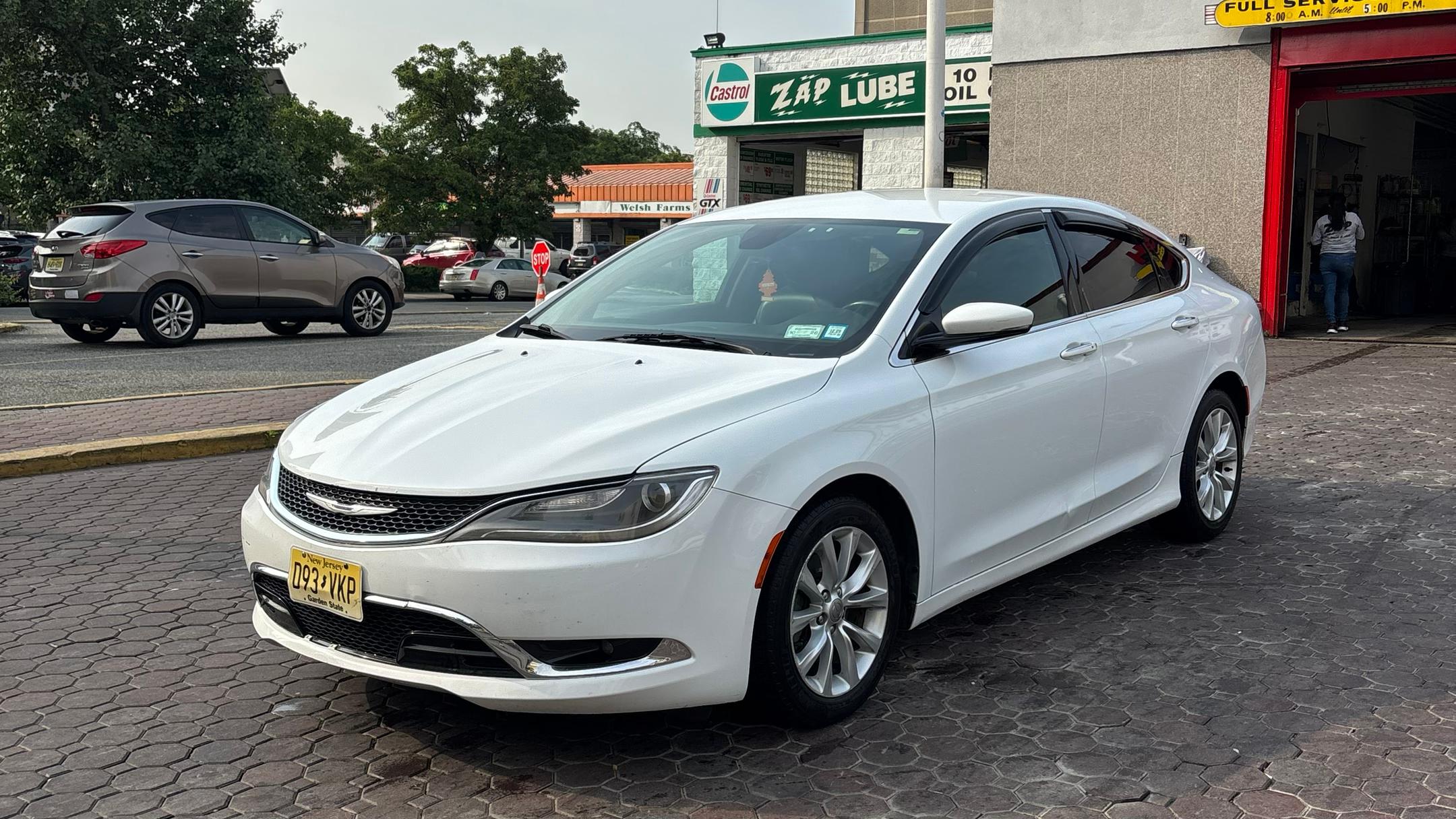 Chrysler 200 2015 in Irvington, NJ