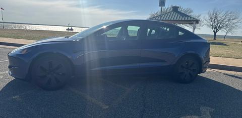 Tesla Model 3 2025