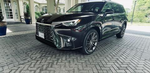 Lexus TX 2025