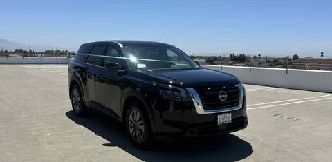 Nissan Pathfinder 2025