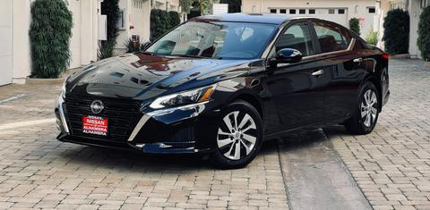 Nissan Altima 2023