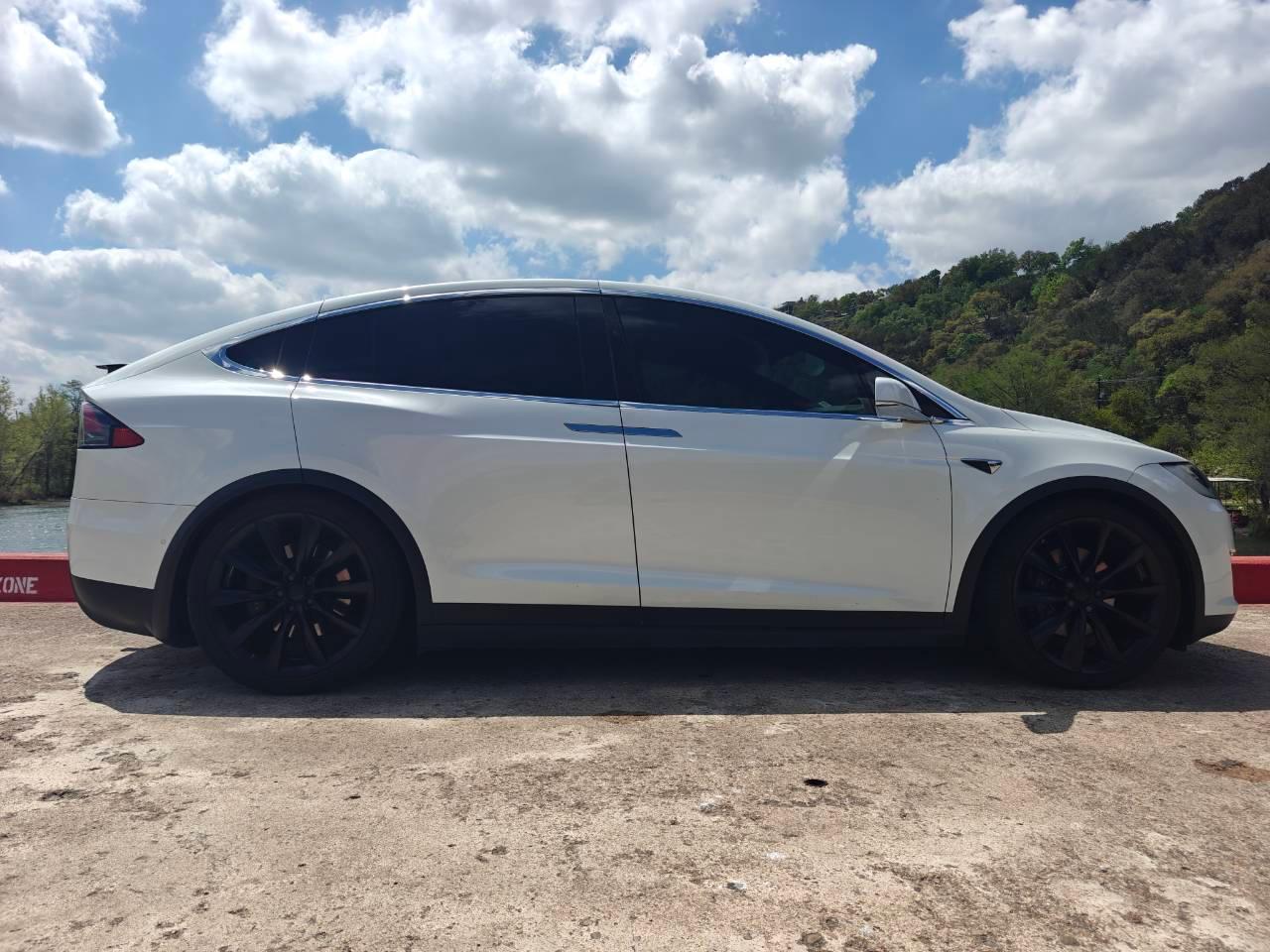 Tesla Model X 2018 in Austin, TX