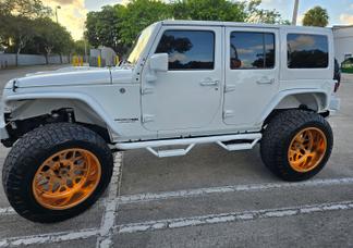 Jeep Wrangler Unlimited car