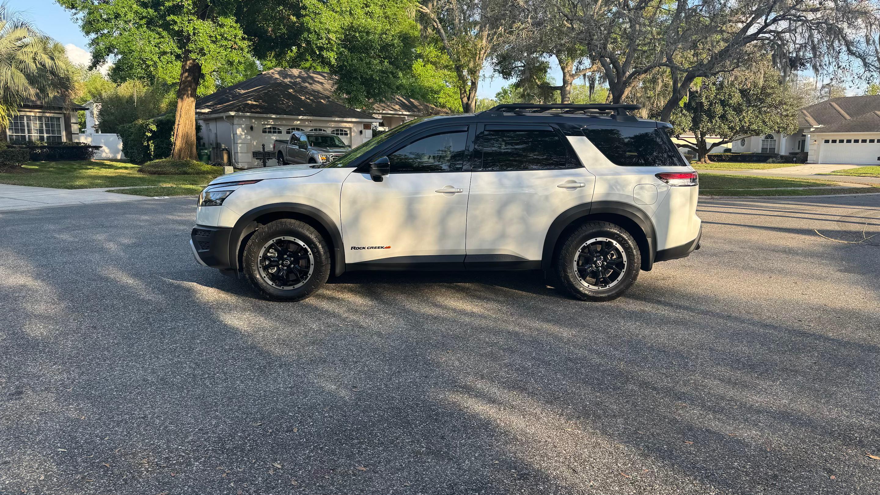 Nissan Pathfinder 2025 in Orlando, FL