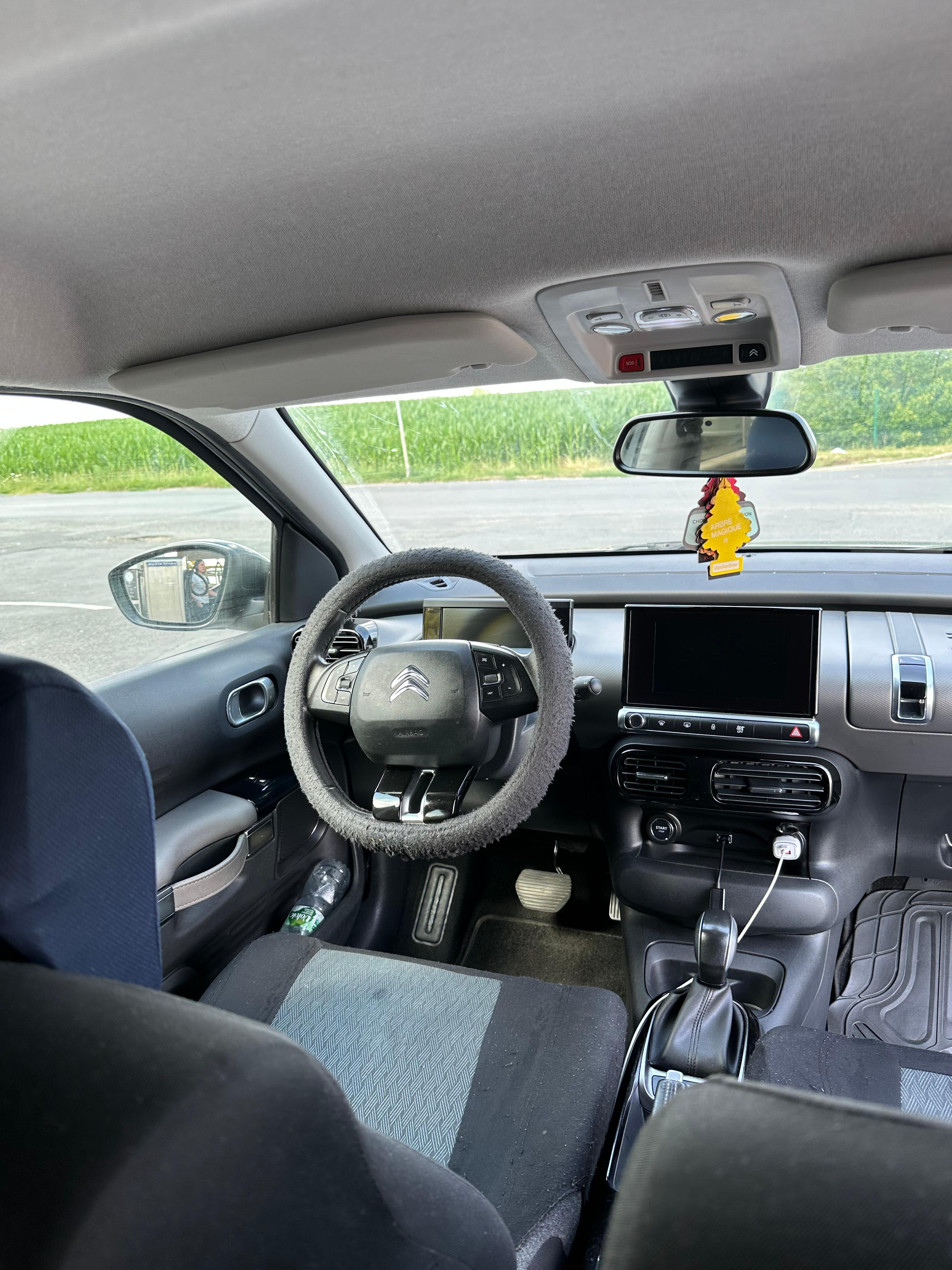 Citroen C4 CACTUS 2018 in Cergy