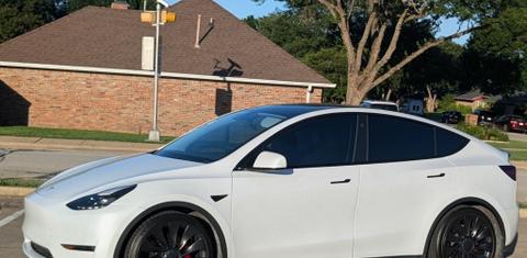 Tesla Model Y 2022