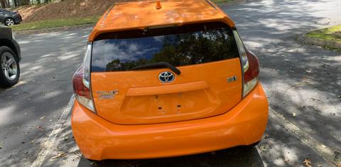 Toyota Prius c 2015