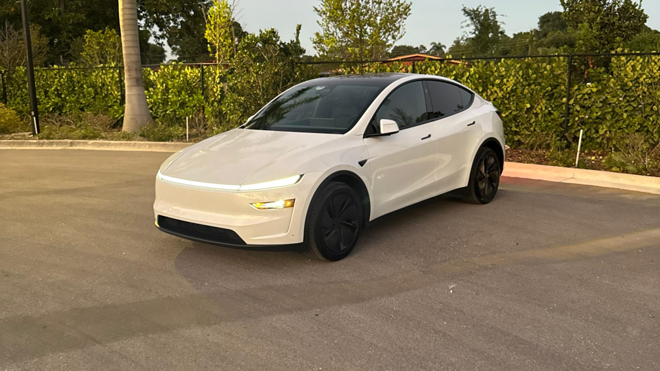 Tesla Model Y 2026 in 