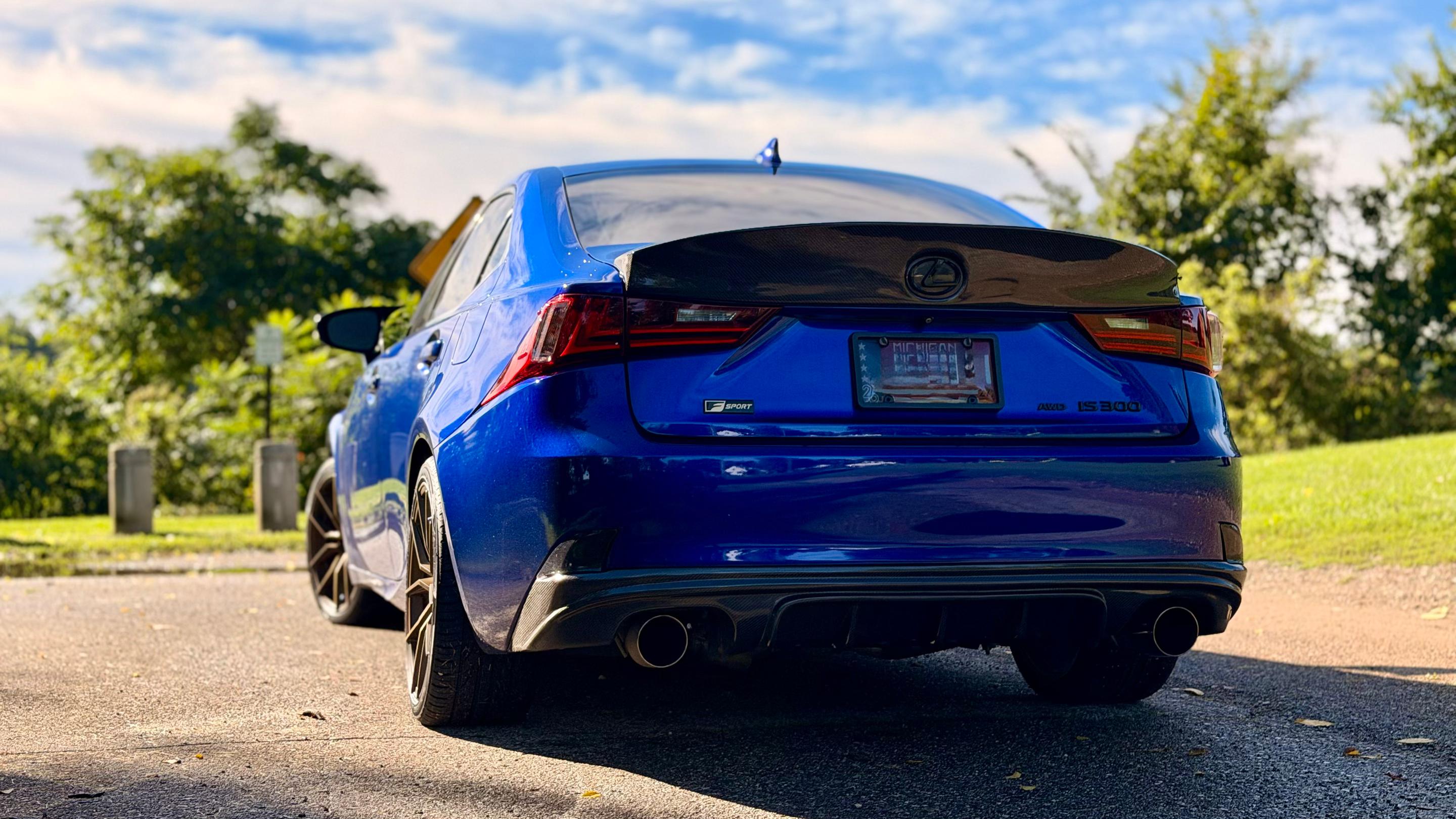 Lexus IS 2016 in Berrien Springs, MI