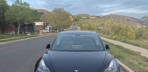 Tesla Model 3 2023