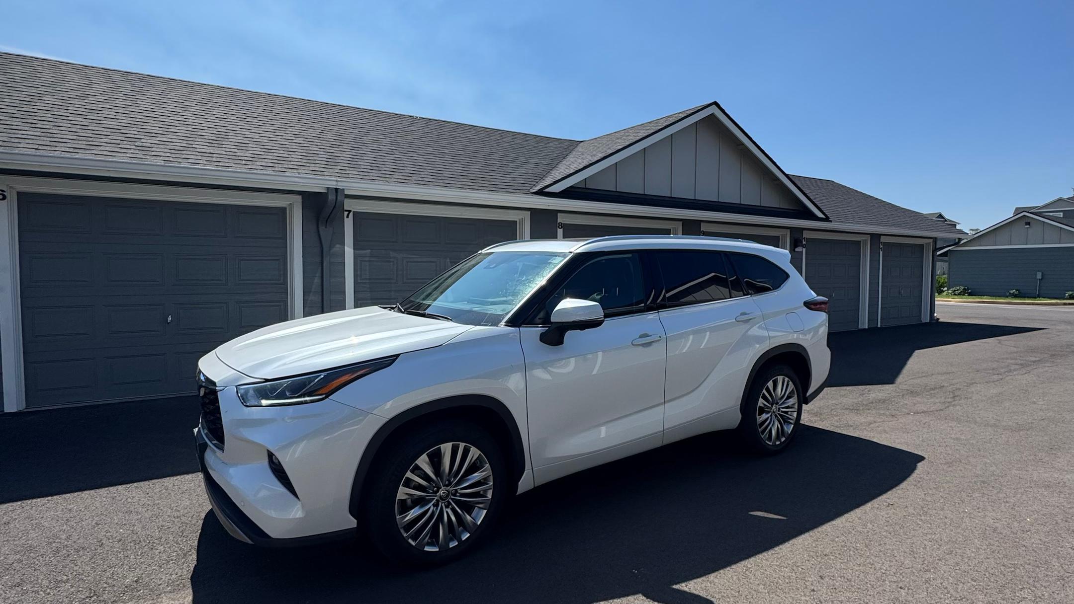 Toyota Highlander 2024 in Junction City, OR
