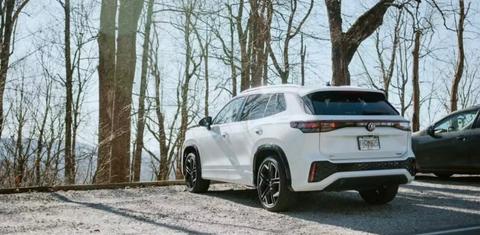 Volkswagen Tiguan 2025