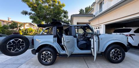 Ford Bronco 2024