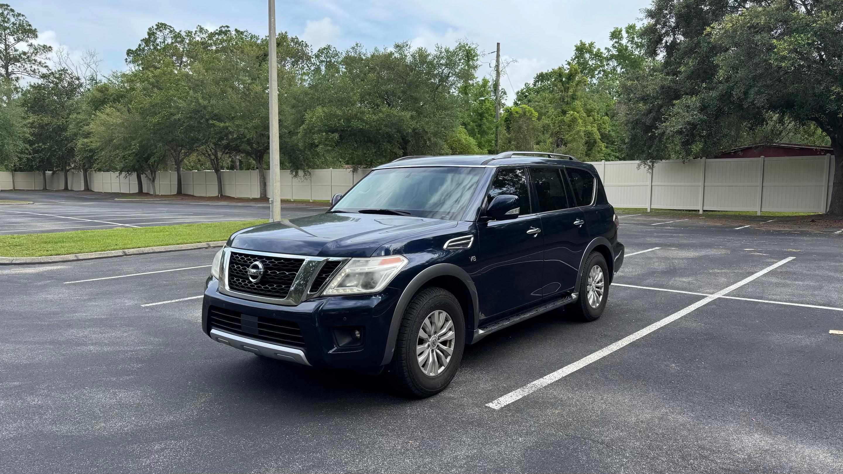 Nissan Armada 2017 in 