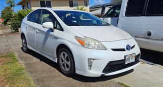 Toyota Prius 2013 — Car rental alternative in Honolulu, HI