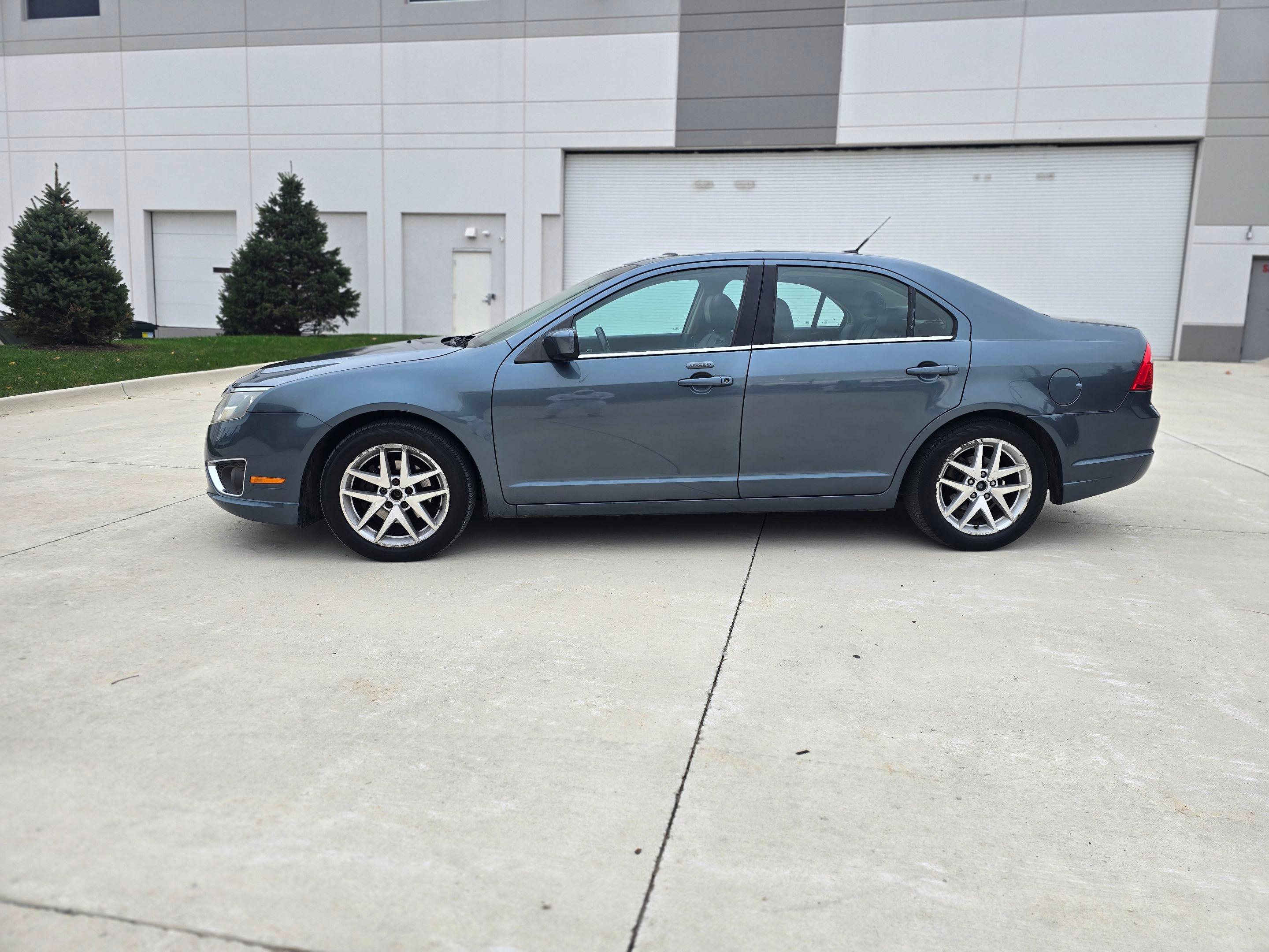 Ford Fusion 2012 in 