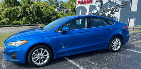 Ford Fusion Hybrid 2019