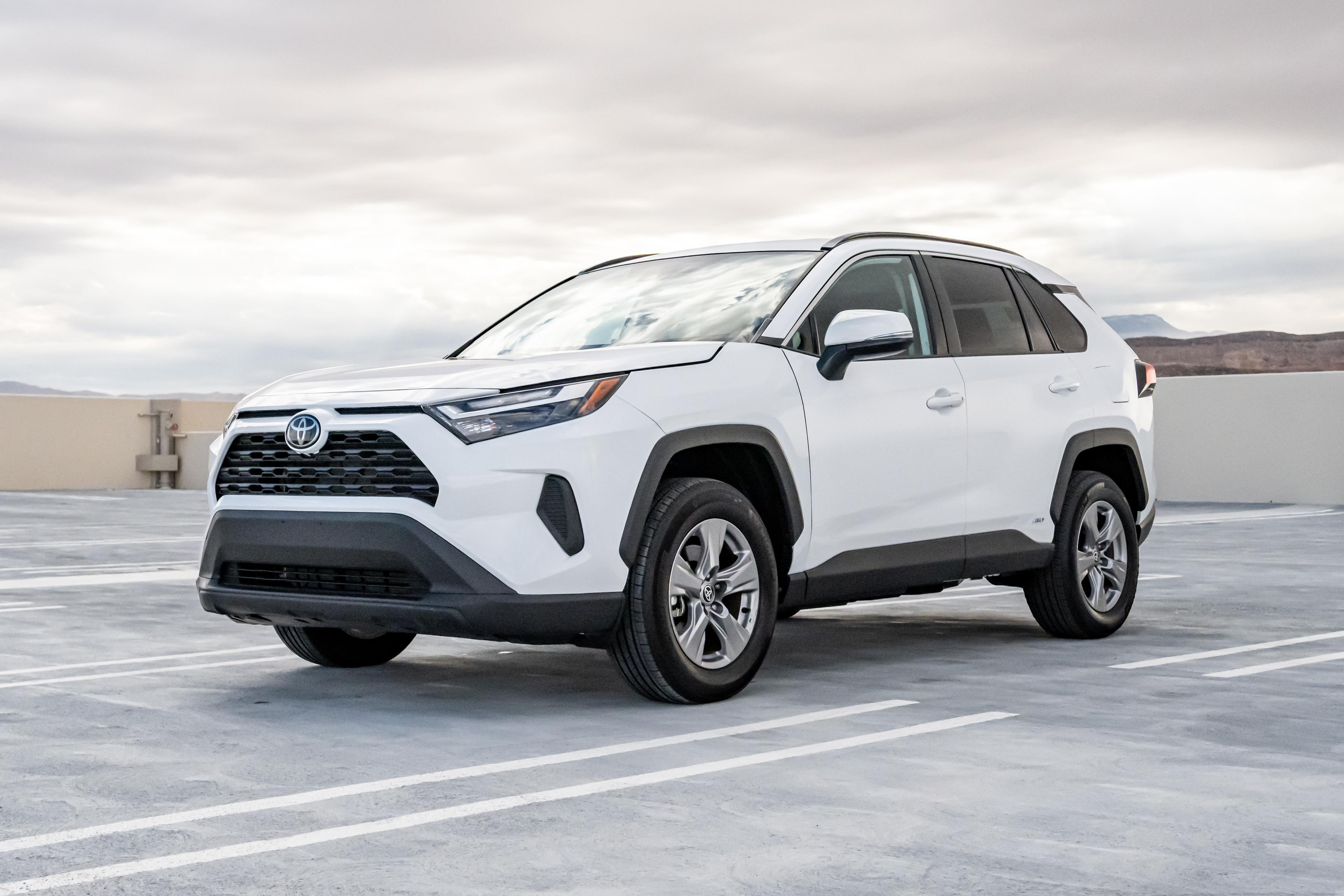 Toyota RAV4 Hybrid 2025 in Las Vegas, NV