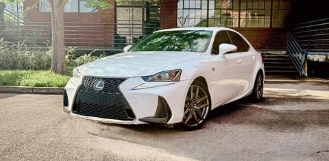 Lexus IS 2017