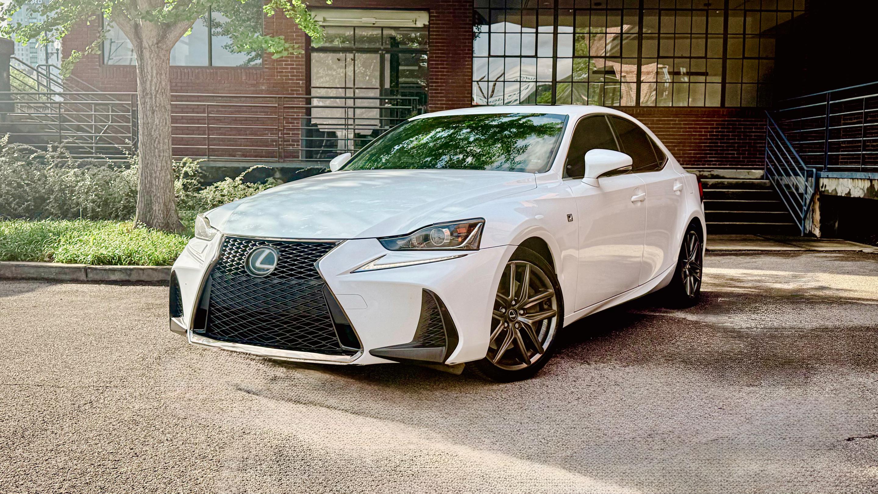 Lexus IS 2017 in Birmingham, AL