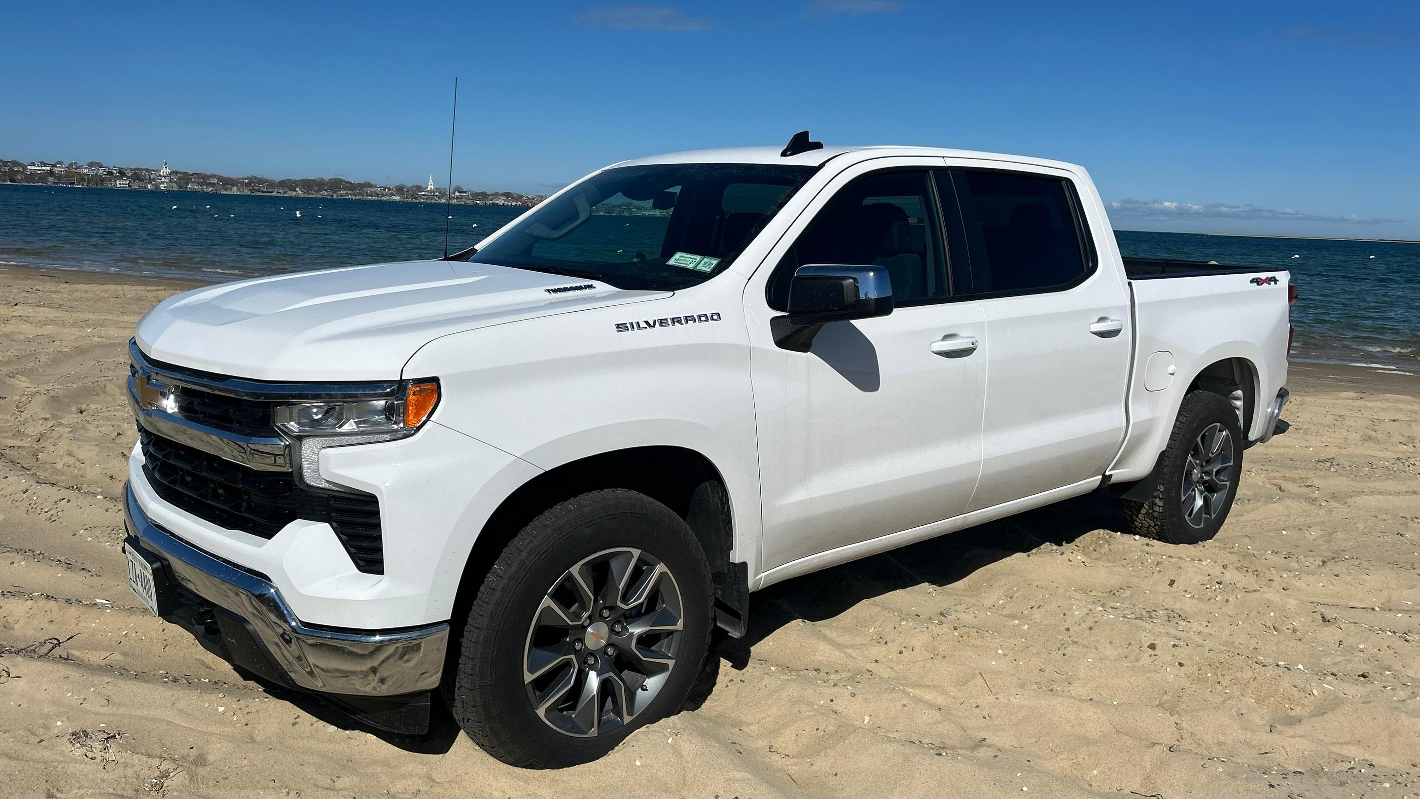 Chevrolet Silverado 1500 2026 in Nantucket, MA