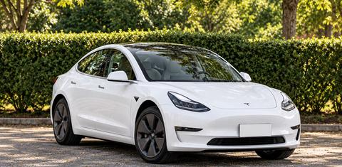 Tesla Model 3 2021