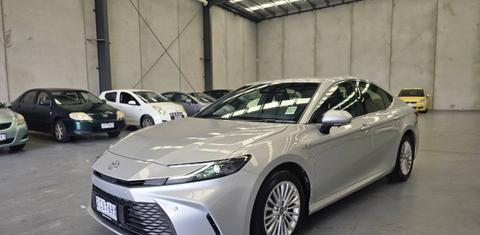 Toyota CAMRY 2024
