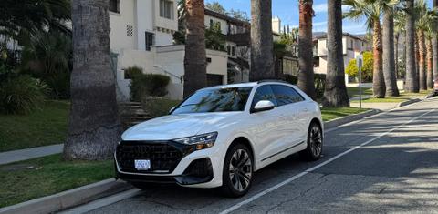 Audi Q8 2025