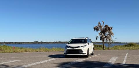 Toyota Sienna 2021