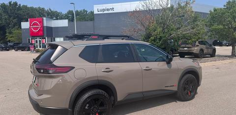 Nissan Rogue 2026