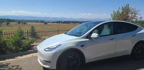Tesla Model Y 2021