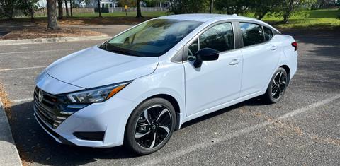 Nissan Versa 2025