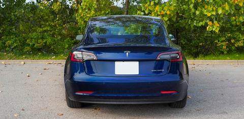 Tesla Model 3 2018