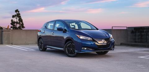 Nissan LEAF 2025