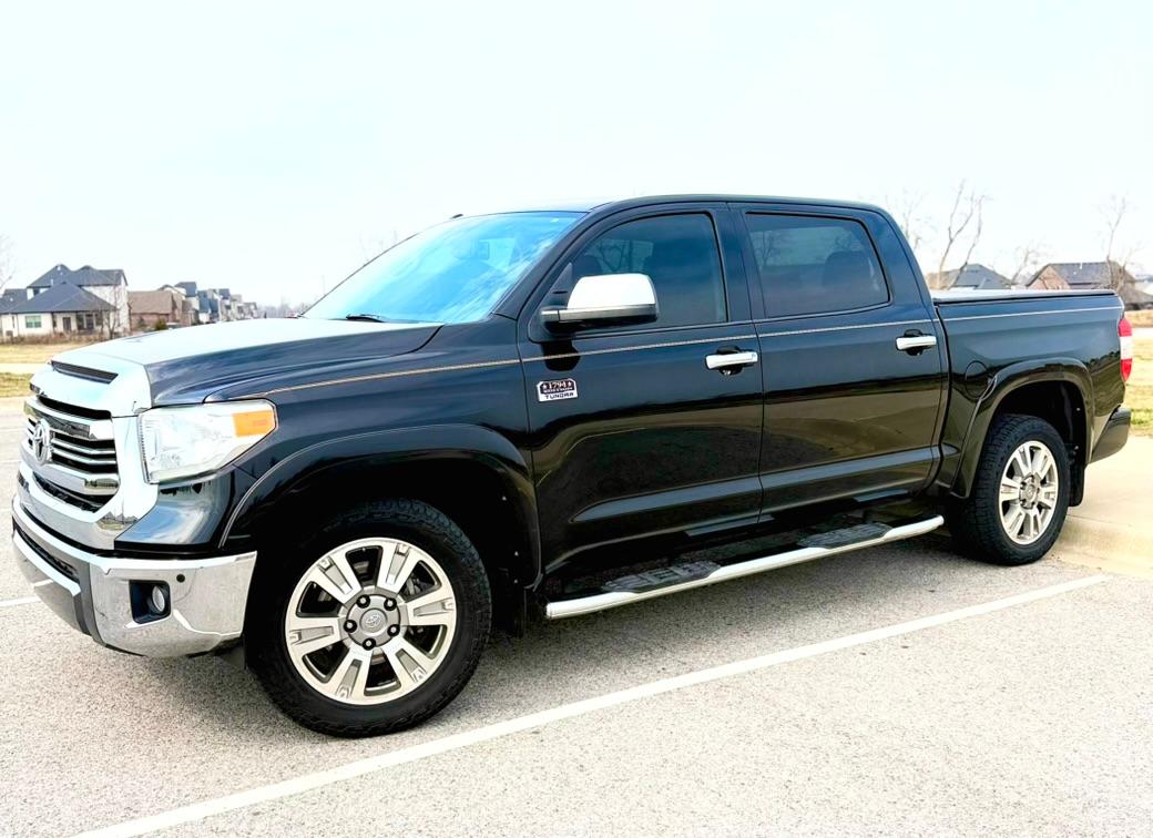 Toyota Tundra 2016 in Rogers, AR