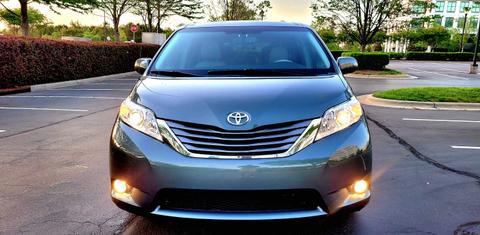Toyota Sienna 2014
