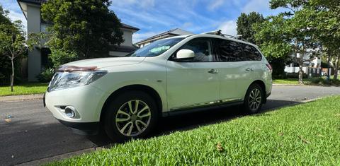 Nissan PATHFINDER 2015