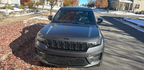 Jeep Grand Cherokee 2023