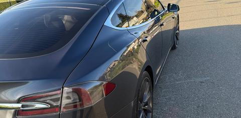 Tesla Model S 2017