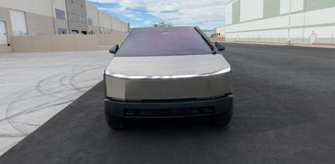 Tesla Cybertruck 2026