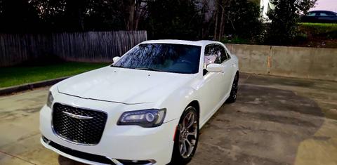 Chrysler 300 2017