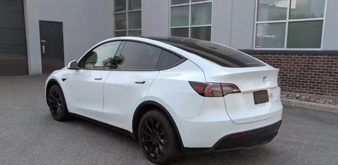 Tesla Model Y 2021