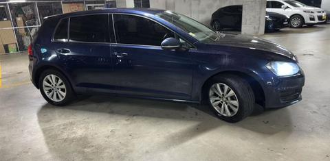 Volkswagen GOLF 2013