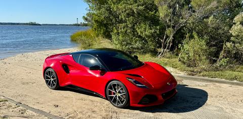 Lotus Emira 2024