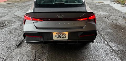 Hyundai Elantra 2025