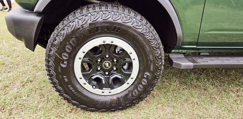 Ford Bronco 2024