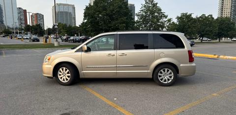 Chrysler Town & Country 2014