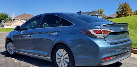 Hyundai Sonata Hybrid 2016